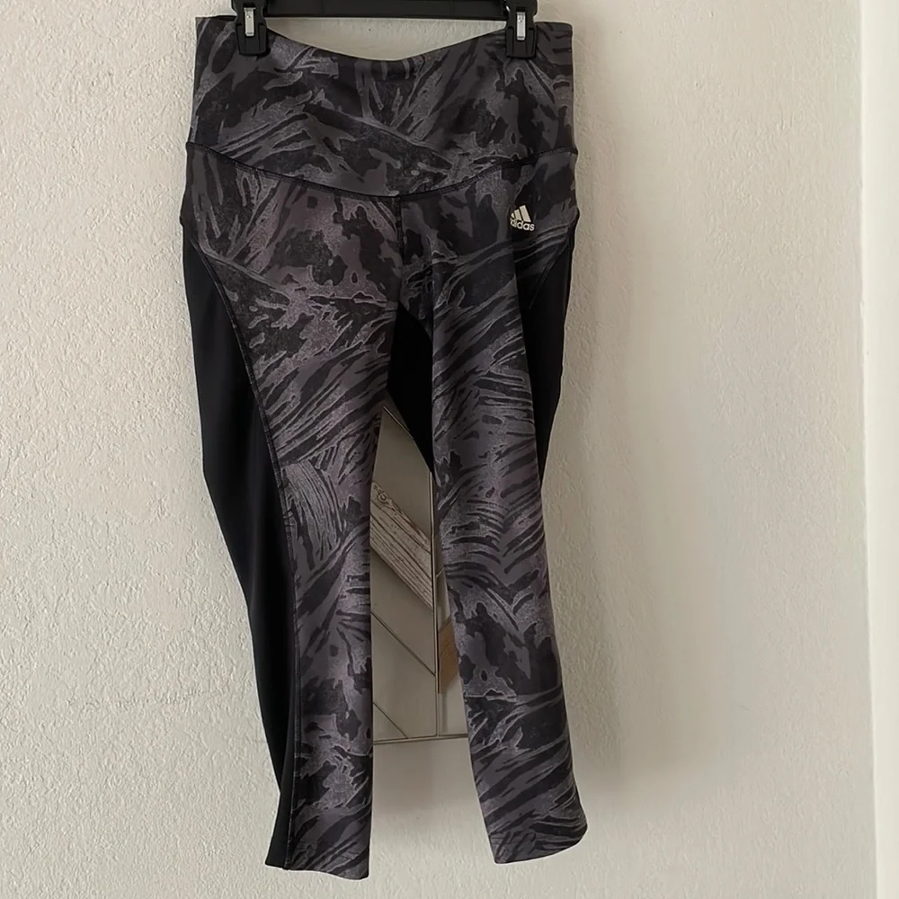 Adidas x Zoe Saldana print leggings - Picture 3 of 11